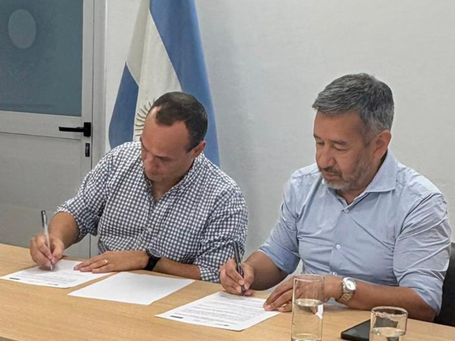 Acuerdo de trabajo por más oportunidades para nuestros estudiantes