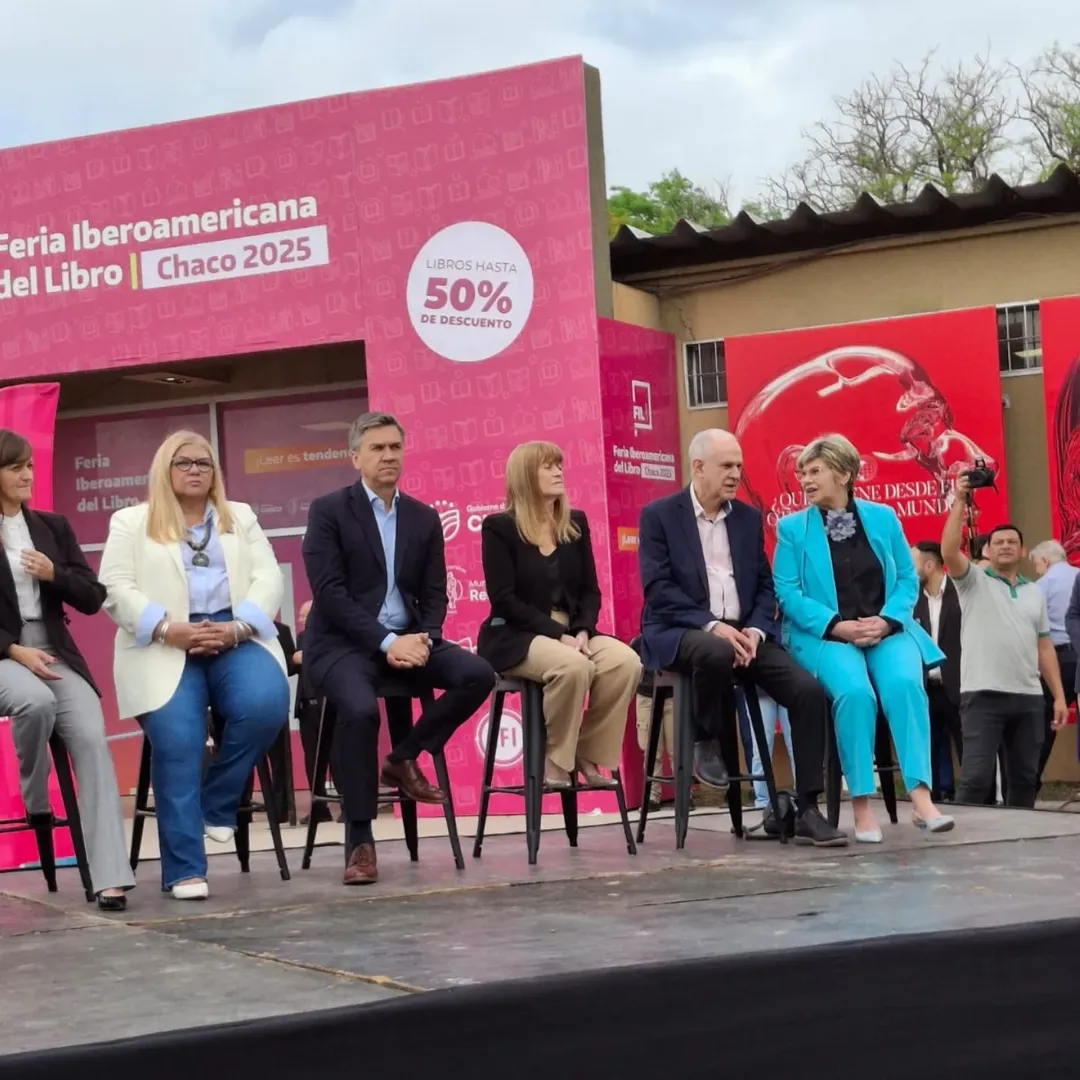 La FADyCC presente en la Feria Iberoamericana del Libro Chaco 2025 En la manana de hoy 5